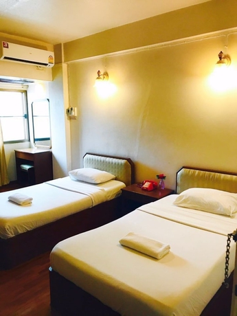 Imagen de la habitación del Hotel Buarawong Residence. Foto 6
