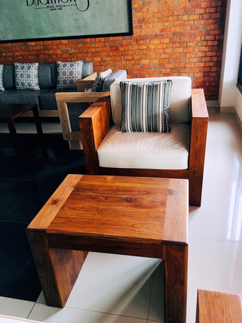 Imagen de los interiores del Hotel Buathong Pool Villa. Foto 12