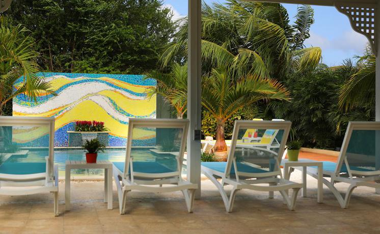 Imagen de la piscina del Hotel Bubali Bliss Studios. Foto 10