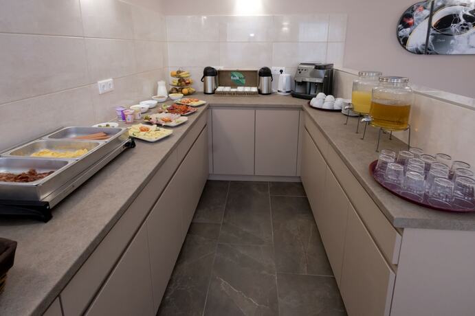 Imagen general del Hotel Bubble and Event Center. Foto 6