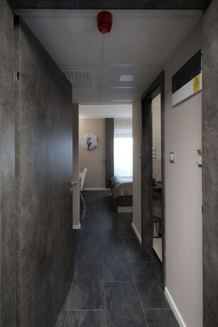 Imagen general del Hotel Bubble and Event Center. Foto 8