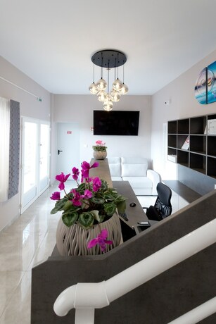 Imagen general del Hotel Bubble and Event Center. Foto 18