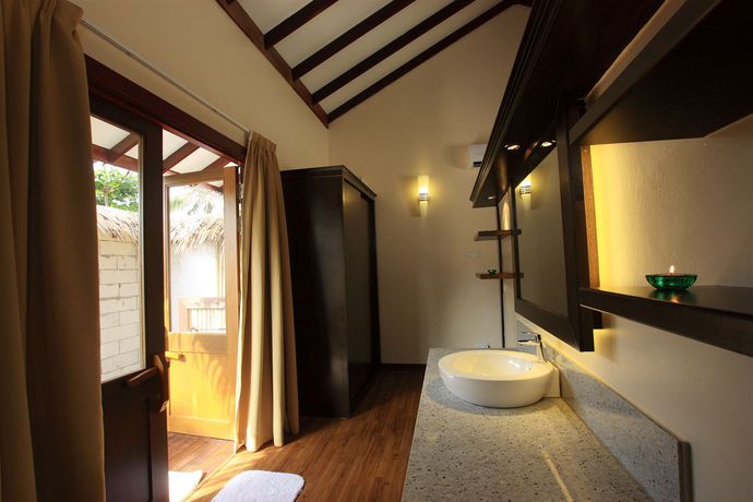 Imagen de los exteriores del Hotel Bubu Villa. Foto 10