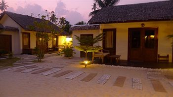 Imagen del bar/restaurante del Hotel Bubu Villa. Foto 3