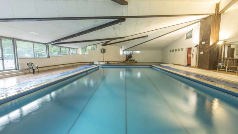 Imagen de la piscina del Hotel Bucaneve. Foto 14