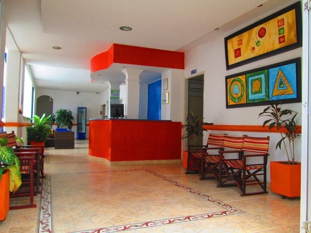Imagen de los interiores del Hotel Bucaros. Foto 19