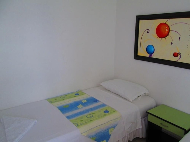 Imagen de la habitación del Hotel Bucaros. Foto 7