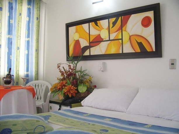 Imagen de la habitación del Hotel Bucaros. Foto 12
