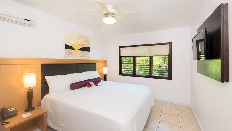 Imagen de la habitación del Hotel Buccaneer Beach Club. Foto 5