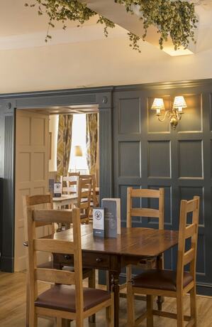 Imagen general del Hotel Buccleuch Arms, Melrose. Foto 12