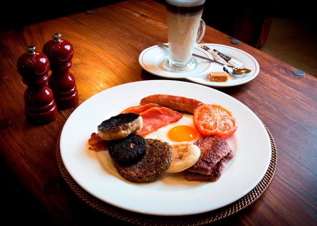 Imagen del bar/restaurante del Hotel Buccleuch and Queensberry Arms. Foto 5