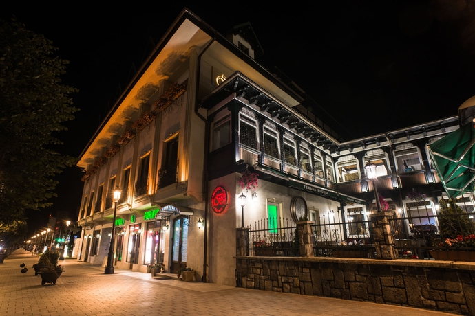 Imagen general del Hotel Bucegi. Foto 5