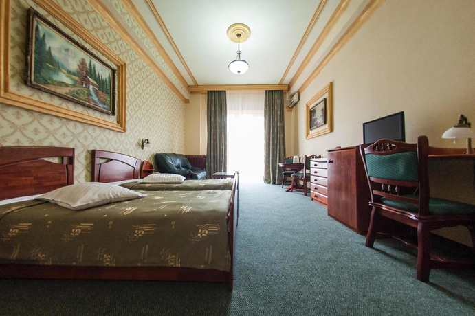 Imagen de los exteriores del Hotel Bucharest Comfort Suites. Foto 4