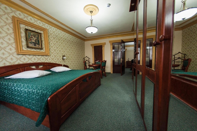 Imagen de los exteriores del Hotel Bucharest Comfort Suites. Foto 10