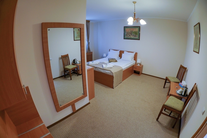 Imagen de la habitación del Hotel Bucharest Downtown Inn. Foto 11