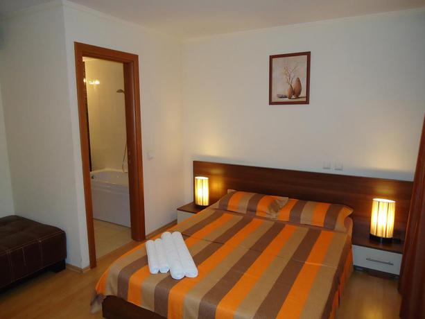 Imagen de la habitación del Hotel Bucharest Suites. Foto 1