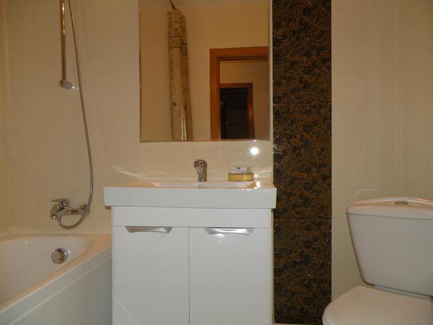 Imagen de los interiores del Hotel Bucharest Suites. Foto 14