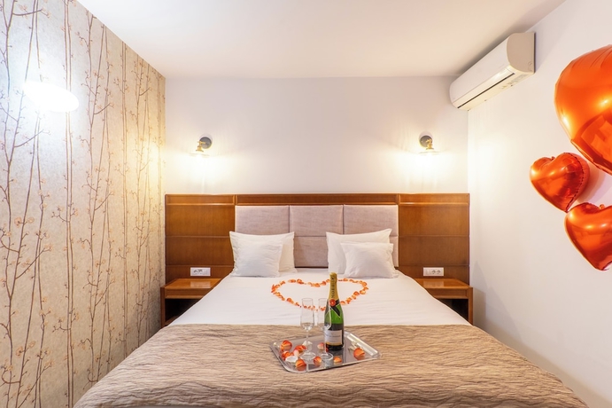 Imagen de la habitación del Hotel Bucheland. Foto 15
