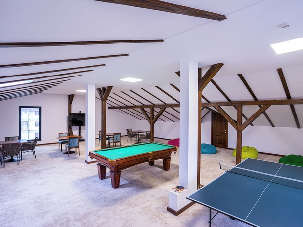 Imagen de los interiores del Hotel Bucheland. Foto 16