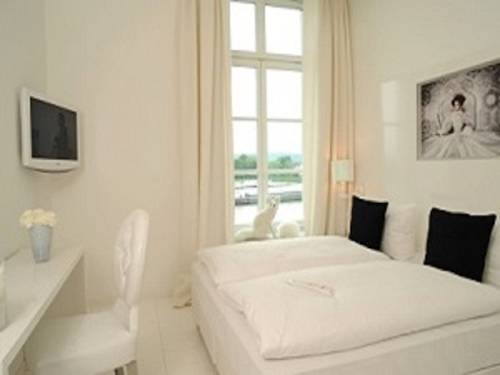 Imagen de la habitación del Hotel Bucheneck. Foto 15