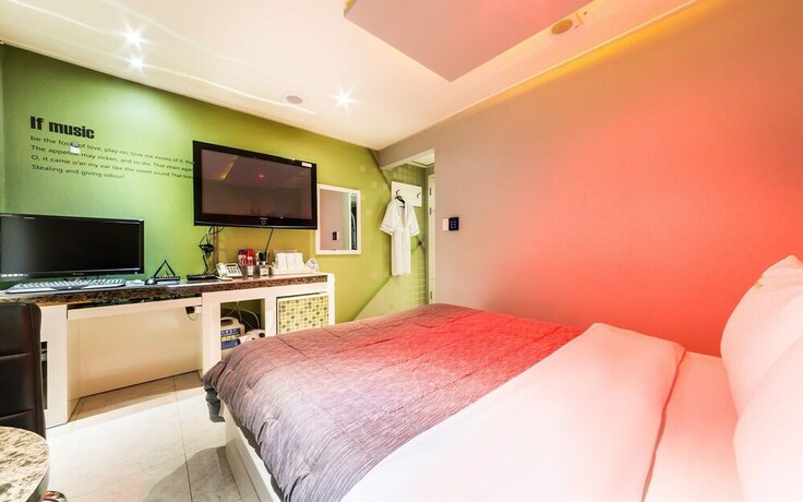 Imagen de la habitación del Hotel Bucheon Alps. Foto 23