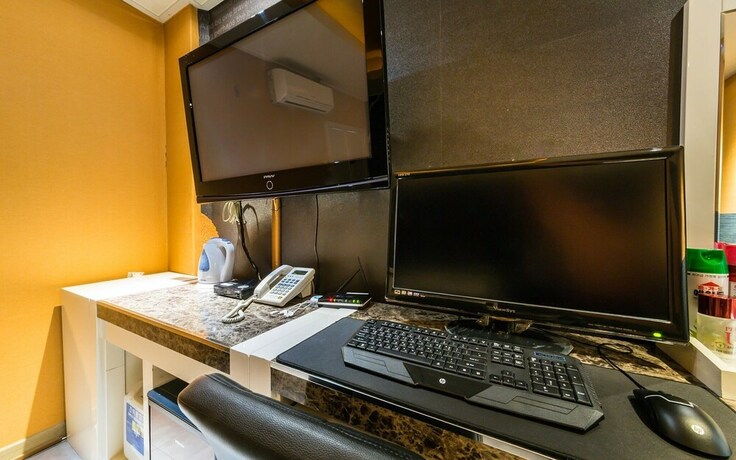 Imagen de la habitación del Hotel Bucheon Alps. Foto 32