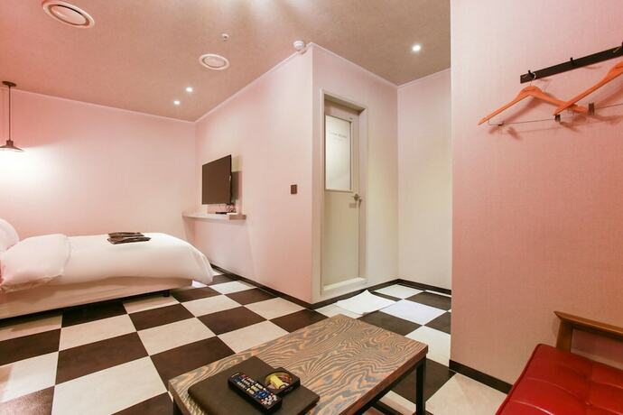 Imagen general del Hotel Bucheon Boutique Hotel 375. Foto 11