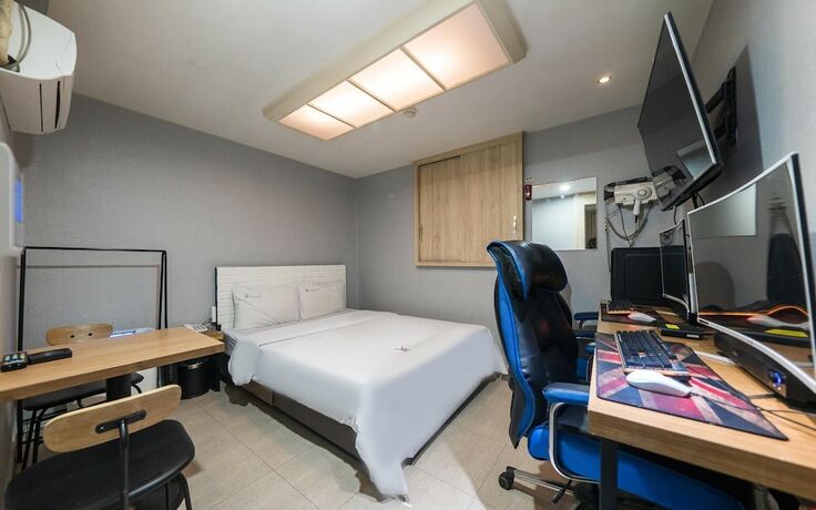 Imagen de la habitación del Hotel Bucheon Donquihotel. Foto 17