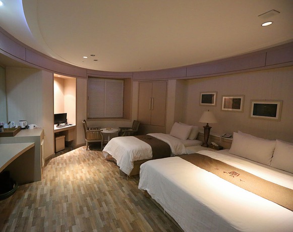 Imagen de la habitación del Hotel Bucheon. Foto 9