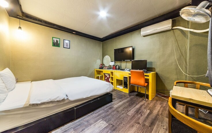 Imagen general del Hotel Bucheon Java. Foto 4