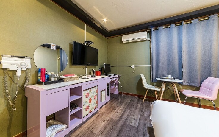 Imagen general del Hotel Bucheon Java. Foto 7