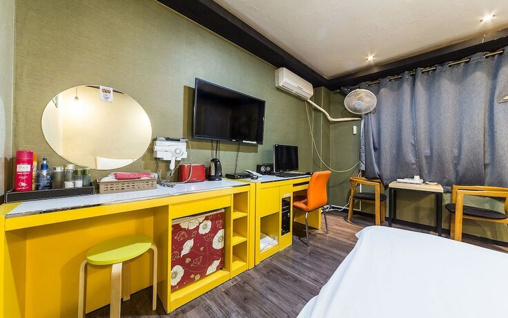 Imagen general del Hotel Bucheon Java. Foto 11