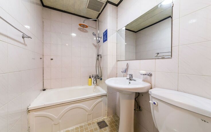 Imagen general del Hotel Bucheon Java. Foto 14