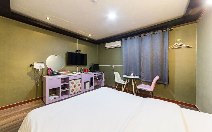 Imagen general del Hotel Bucheon Java. Foto 15