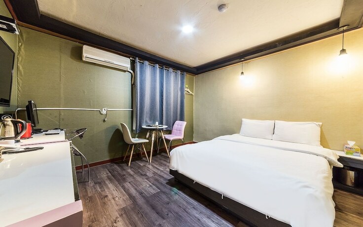 Imagen general del Hotel Bucheon Java. Foto 19