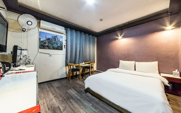 Imagen general del Hotel Bucheon Java. Foto 20