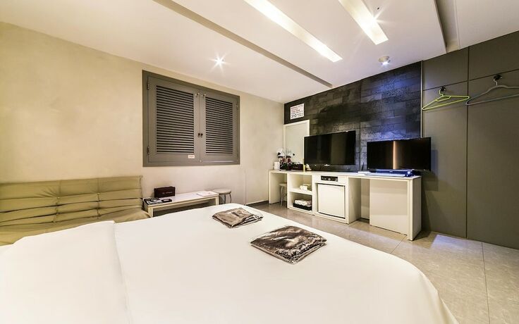 Imagen general del Hotel Bucheon Noblesse. Foto 16