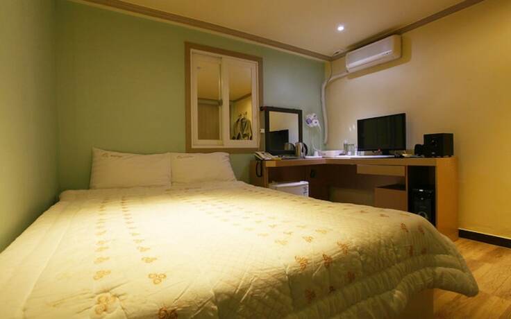 Imagen de la habitación del Hotel Bucheon O2. Foto 19