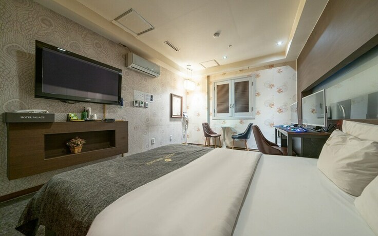 Imagen de la habitación del Hotel Bucheon Palace. Foto 24