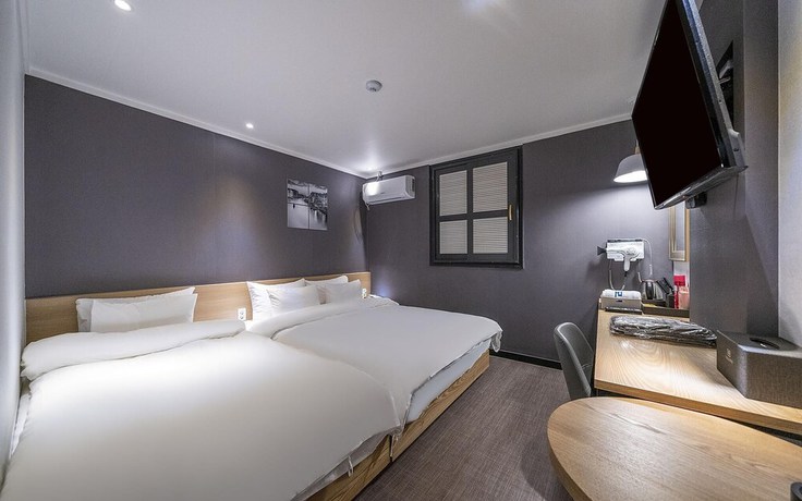 Imagen de la habitación del Hotel Bucheon Renee. Foto 2