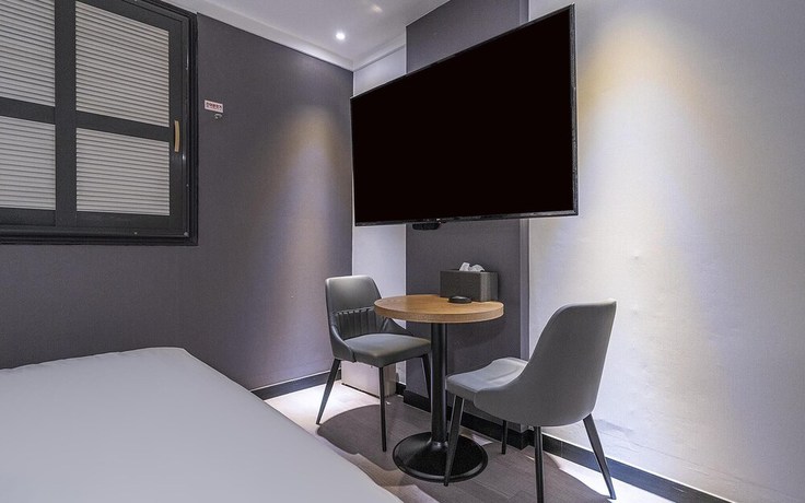 Imagen de la habitación del Hotel Bucheon Renee. Foto 3