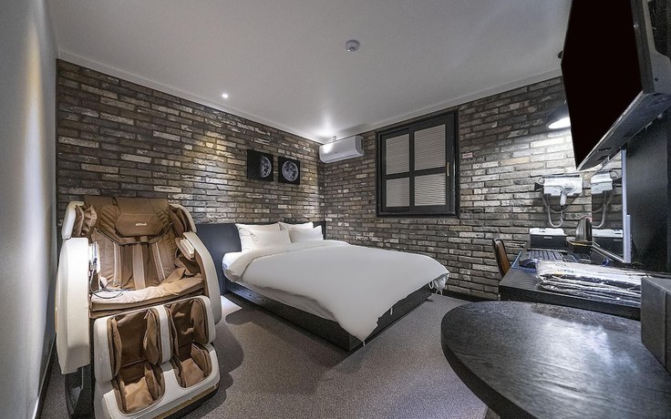 Imagen de la habitación del Hotel Bucheon Renee. Foto 16