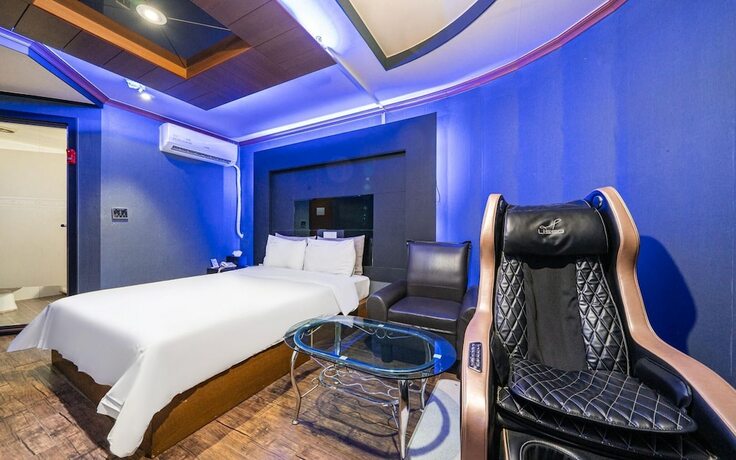 Imagen de la habitación del Hotel Bucheon Rodeo. Foto 16