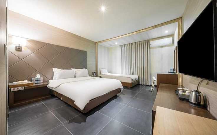 Imagen de los interiores del Hotel Bucheon Rosanne. Foto 20