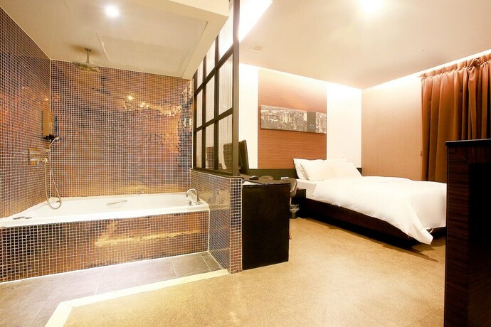Imagen de la habitación del Hotel Bucheon Seattle. Foto 21