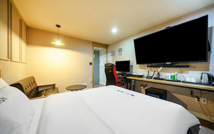 Imagen de la habitación del Hotel Bucheon THE Play. Foto 16