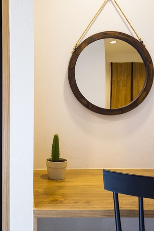 Imagen de la habitación del Hotel Buchita Nimman. Foto 15