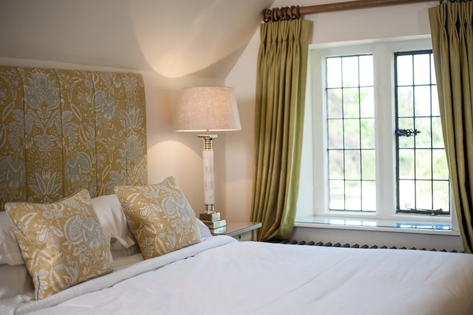 Imagen de la habitación del Hotel Buckland Manor. Foto 3