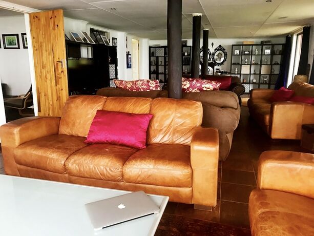 Imagen general del Hotel Buckswood Hilltops. Foto 8