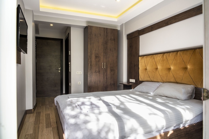 Imagen de la habitación del Hotel Bucoleon By Cheers. Foto 11